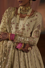 SHEHNA (AJR-SE-20)