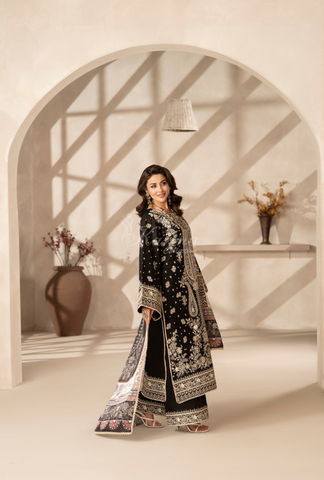 EBONY NOIR (KC-1560)